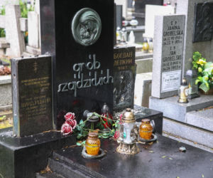Ktoś zniszczył grób ukraińskiego pisarza