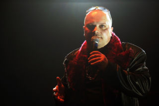 Krzysztof Skiba i jego wizerunek na przestrzeni lat. Tak zmieniał się lider Big Cyca
