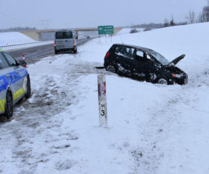 Dachowanie na S12/S17 w Kurowie