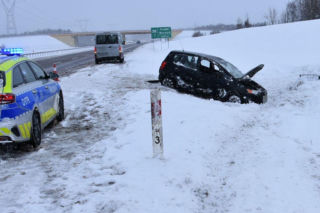 Dachowanie na S12/S17 w Kurowie