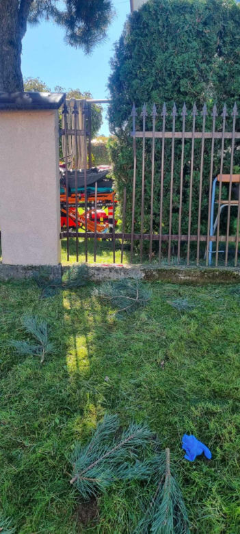 Zgłobice. Mężczyzna spadł z drabiny i nabił się na metalowy pręt