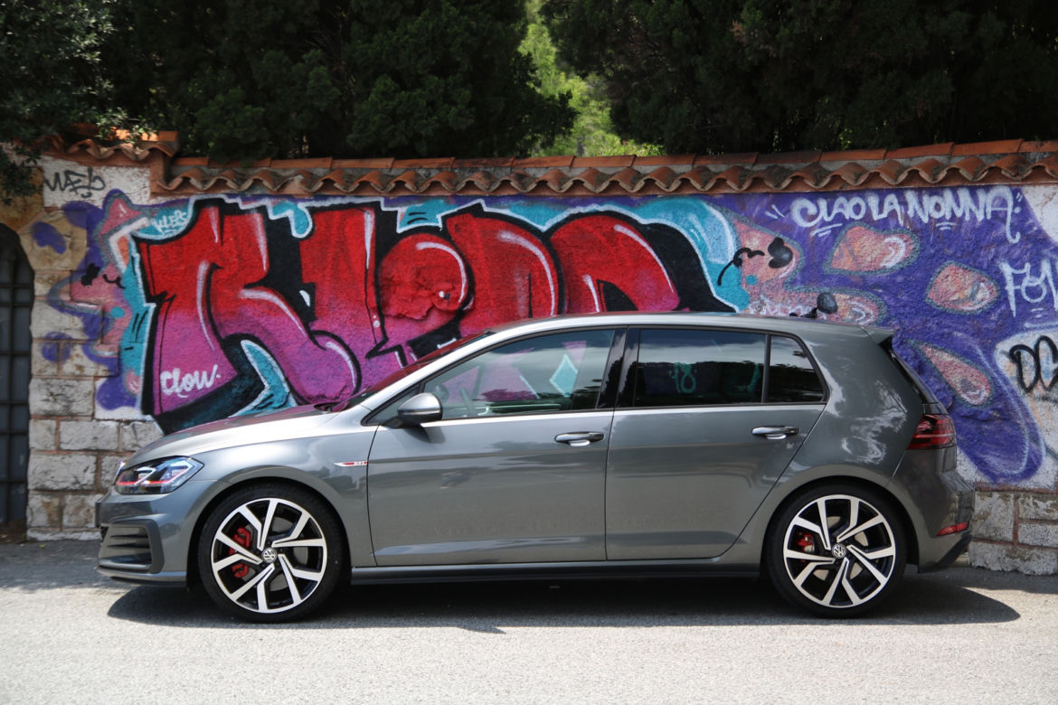 Volkswagen Golf GTI 2.0 TSI 245 KM