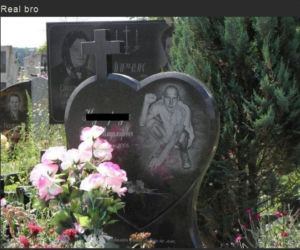 Nagrobki w Rosji. Tak, to nie mogło się wydarzyć gdzie indziej