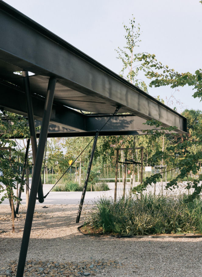 Plac Handlowy w Gorzycach. Bartosz Bukowski i Michał Woźniak