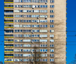 Blok Młotek na Smolnej 8 w Warszawie