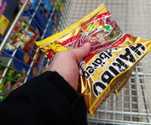 Żelki Haribo w polskich i niemieckich sklepach