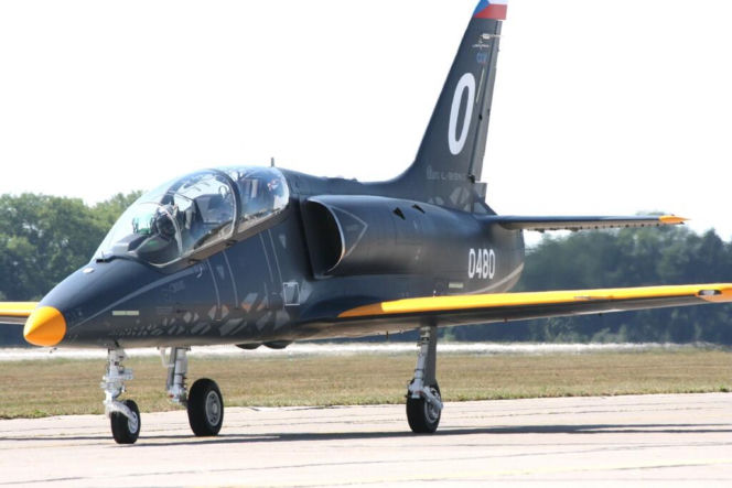 Czeskie samoloty L-159 nie dla Ukrainy. Polityczna burza w Pradze - premier kontra generał