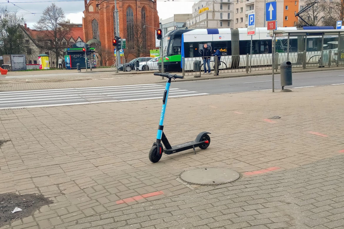 Porzucone hulajnogi w Szczecinie