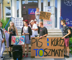 Protest w Szczecinie po przegłosowaniu ustawy Lex TVN