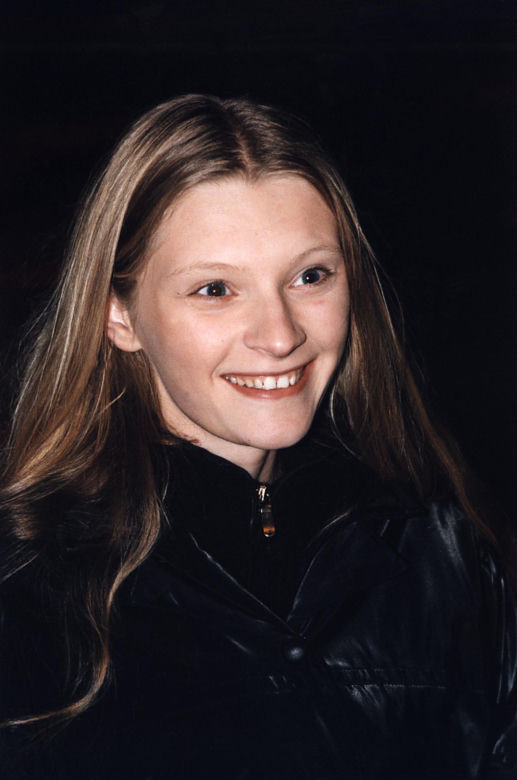 Agata Buzek kiedyś wyglądała zupełnie inaczej. Tak zmieniała się przez lata