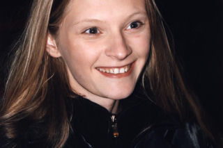 Agata Buzek kiedyś wyglądała zupełnie inaczej. Tak zmieniała się przez lata
