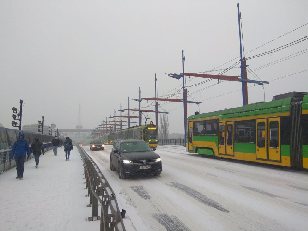 Poznańskie ulice o poranku 8.02