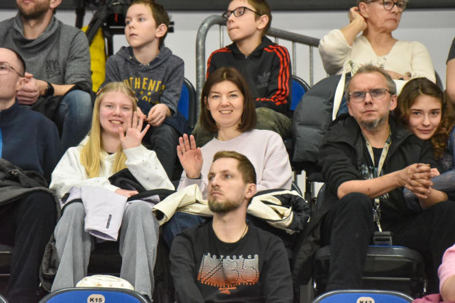 Halowe mistrzostwa Polski w Kujawsko-Pomorskiej Arenie Toruń. Zdjęcia kibiców i zawodników