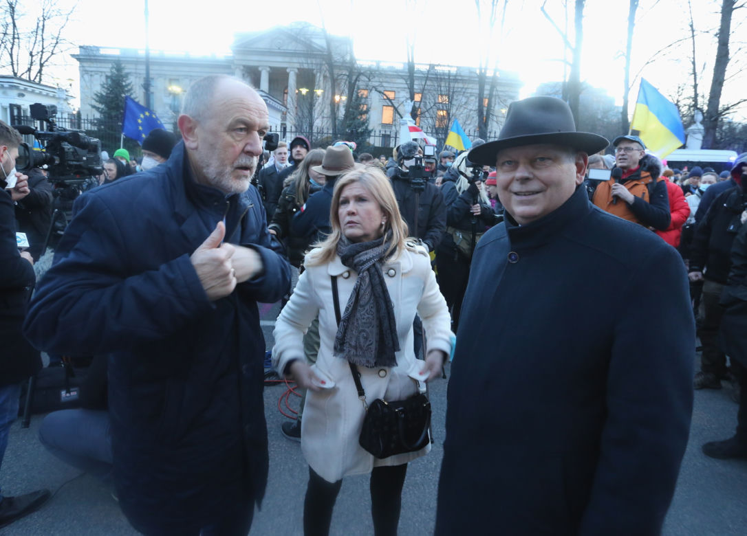 "Kijów-Warszawa jedna sprawa". Kolejny protest pod ambasadą Rosji