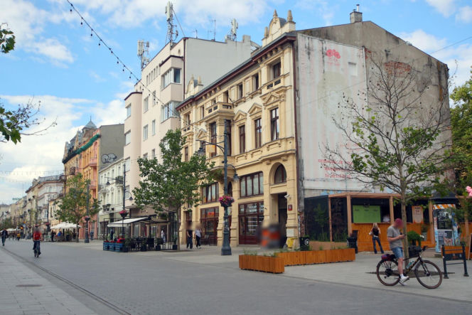 Chcieli obciąć mu palec i przypalać palnikiem! Torturowany 37-latek wyskoczył przez okno