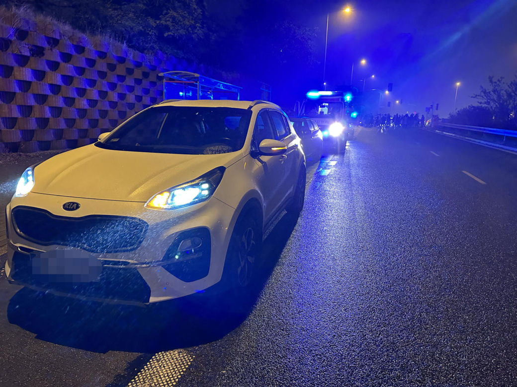 Wypadek na ulicy Powązkowskiej. Kobieta w ciąży zabrana do szpitala
