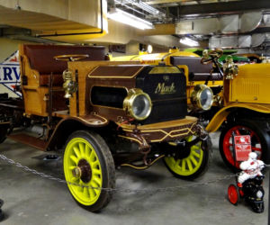 Muzeum motoryzacji Heritage Park Historical Village w Calgary