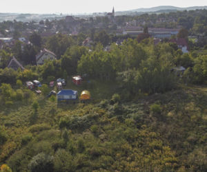 Trzech nurków nie wypłynęło z zalanej kopalni w Sobótce 