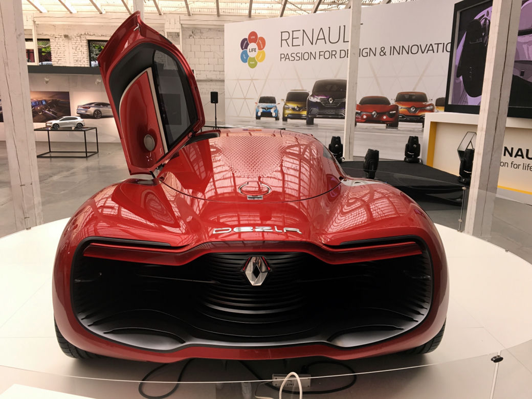 Renault DeZir