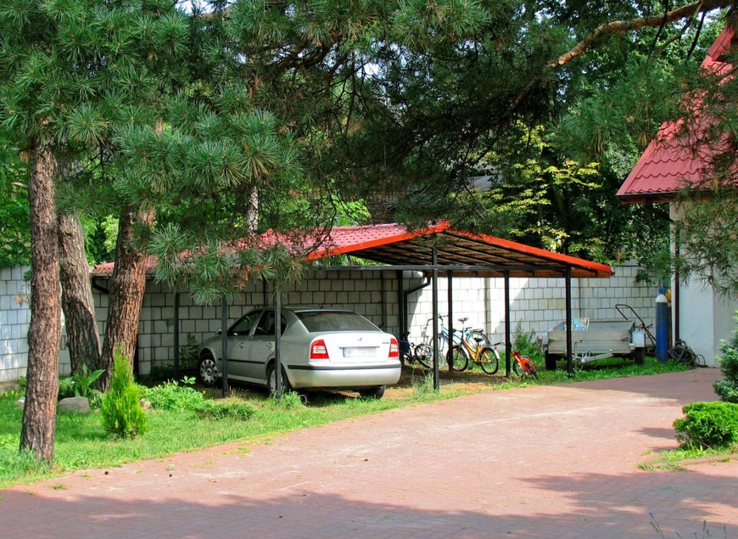 Wiata garażowa