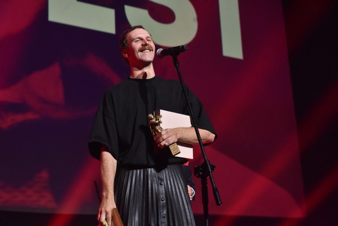 22. MFF Tofifest w Toruniu. Martyna Wojciechowska, Zbigniew Zamachowski, Jerzy Skolimowski i inne gwiazdy na gali zamknięcia