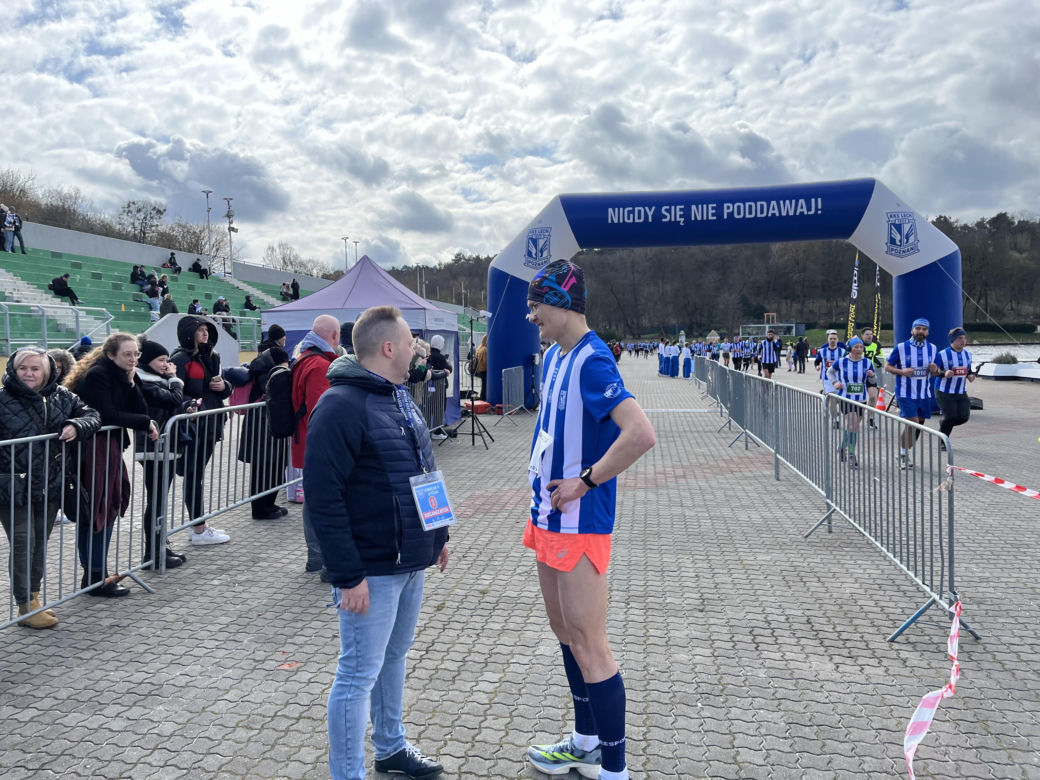 Kibolska Dycha 2024. Wyjątkowy bieg kibiców Lecha Poznań
