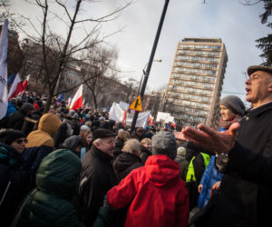 Giertych bierze 1500 zł od rządu i wydaje na walkę z PiS
