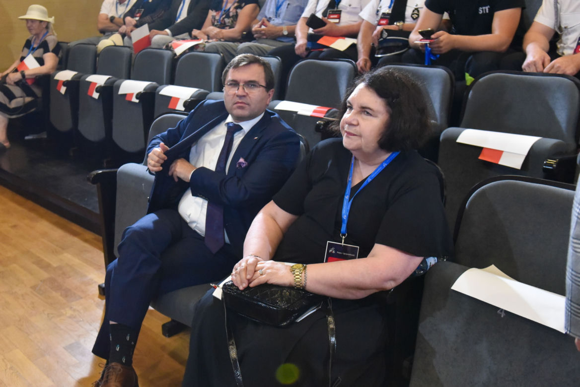 Jarosław Kaczyński na spotkaniu w Toruniu odpowiedział na pięć pytań publiczności