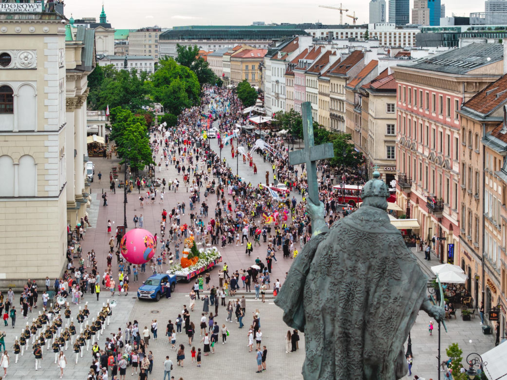 Parada Syrenki przeszła ulicami Warszawy. Tak bawili się mieszkańcy