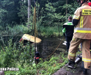 Świebodzin. Ocalił kobietę z tonącego auta, a teraz grozi mu amputacja! Jego noga obumiera [ZDJĘCIA]
