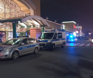 Wielka ewakuacja centrum handlowego M1 w Krakowie