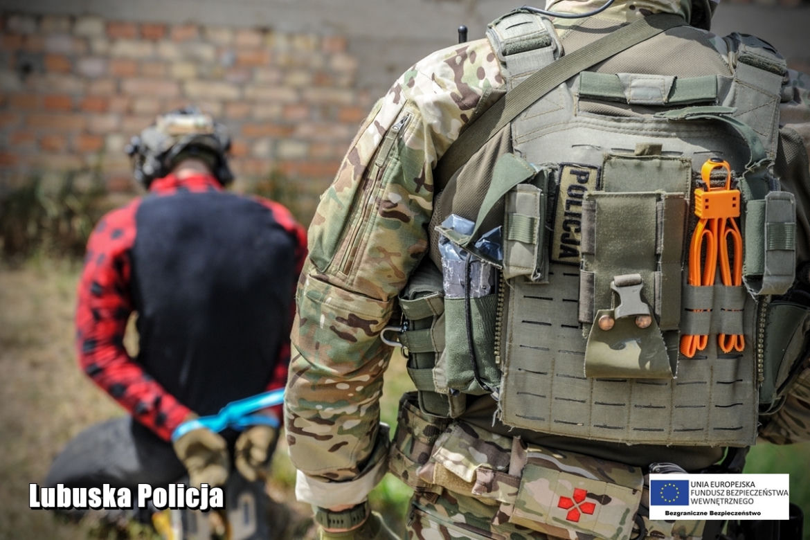Napad i ucieczka - ćwiczenia lubuskich policjantów