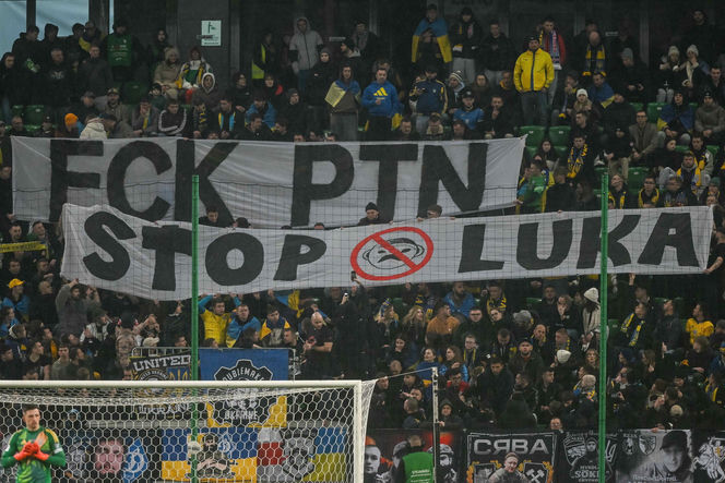 Transparenty na meczu Ukraina - Islandia