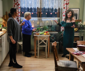 Szampan się leje na planie M jak miłość! To Perepeczko wkroczyła, jak królowa