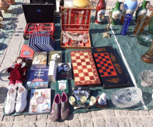Na Pchlim Targu w Starachowicach można upolować takie perełki