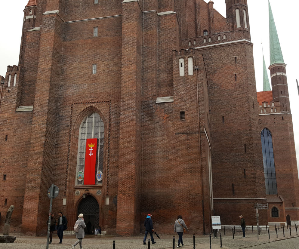 Bazylika Mariacka to jeden wielki cmentarz