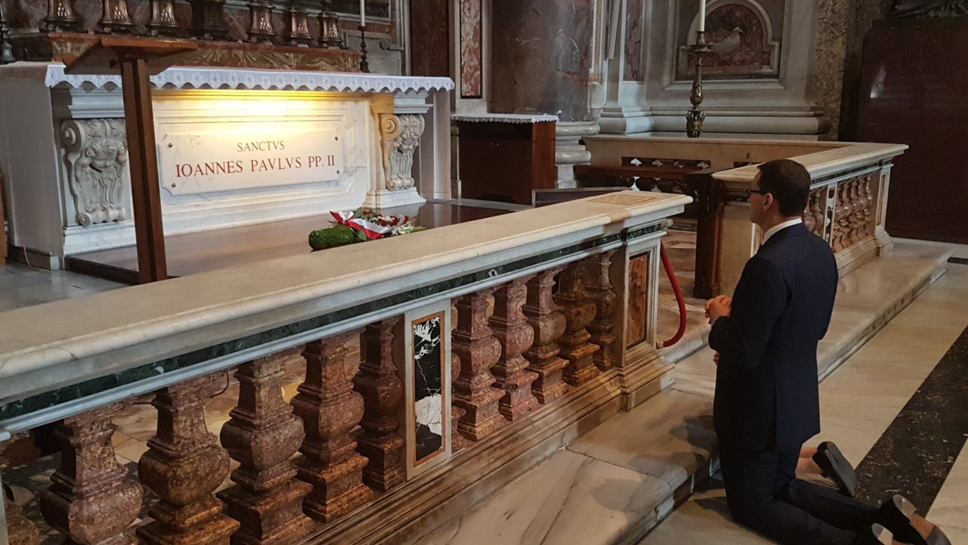 Premier Mateusz Morawiecki na audiencji u papieża Franciszka