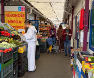 Agnieszka Perepeczko wystroiła się na bazar