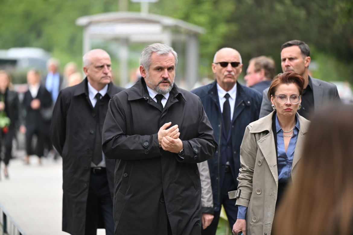 Pogrzeb lekarza, zamordowanego w Szpitalu Uniwersyteckim. Ceremonia o charakterze państwowym