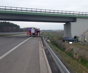 Tragiczny wypadek na S5 pod Lesznem - nie żyje kierowca