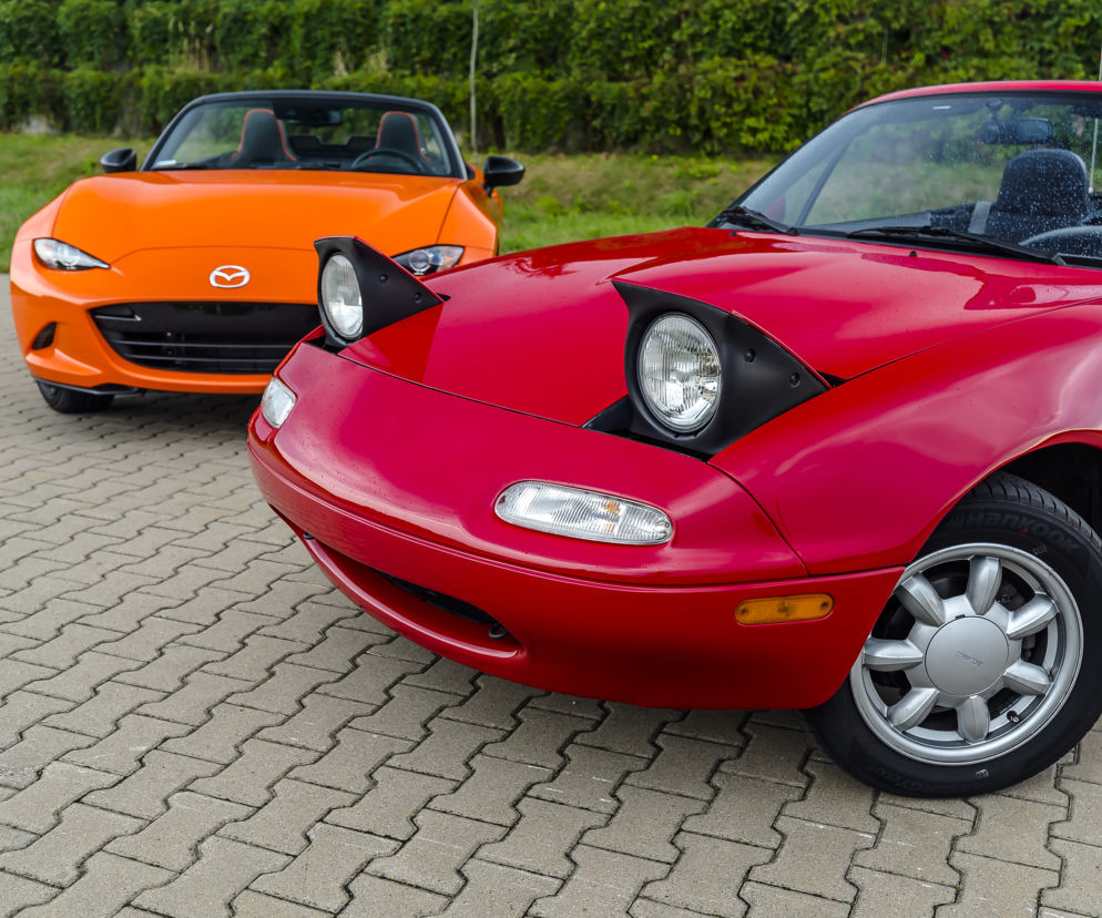 Mazda MX-5 ND 30th Anniversary & Mazda MX-5 NA 