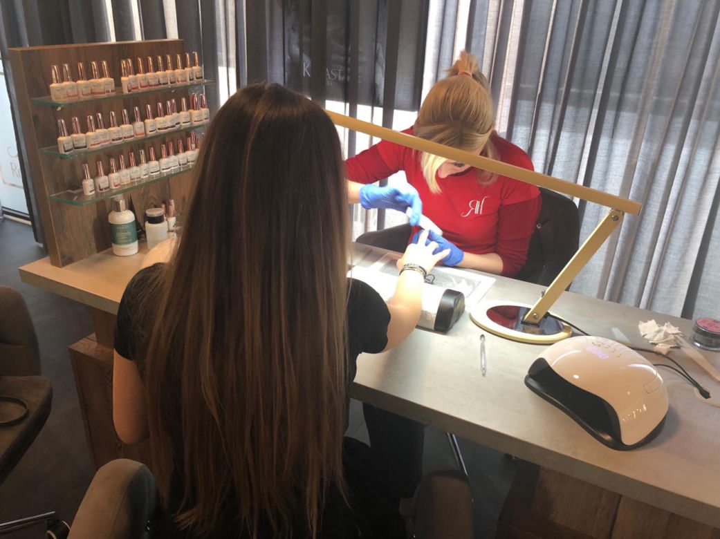 Salon