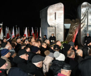 Prezydent Nawrocki w Gdyni: zdrajcy i komuniści strzelali do ludzi