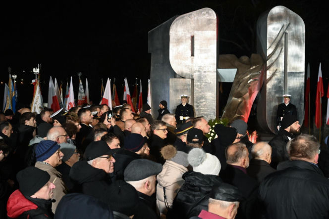 Prezydent Nawrocki w Gdyni: zdrajcy i komuniści strzelali do ludzi