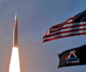 Chwile grozy kosmonautów lecących w stronę Księżyca! Dostali niepokojącą wiadomość