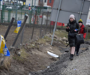 Ukraińcy usprawnili odprawę matek z dziecmi na granicy [ZDJĘCIA]