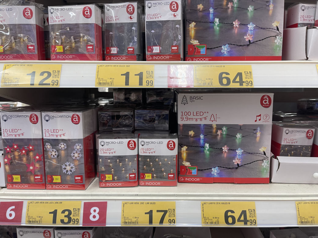 Ceny ozdób świątecznych w Krakowie. Ile trzeba za nie zapłacić?