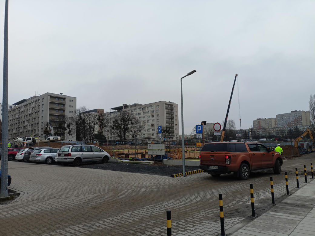 Nowoczesny sklep Biedronka w Poznaniu
