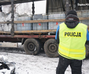 Zabrze: Potężne ilości nielegalnych odpadów, które rozlewano i zakopywano w ziemi. Są kolejne zatrzymania [ZDJĘCIA]