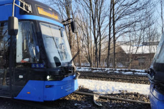 Kraksa tramwajów w Krakowie! Są ranni, utrudnienia komunikacyjne. Sprawdź zmienione trasy